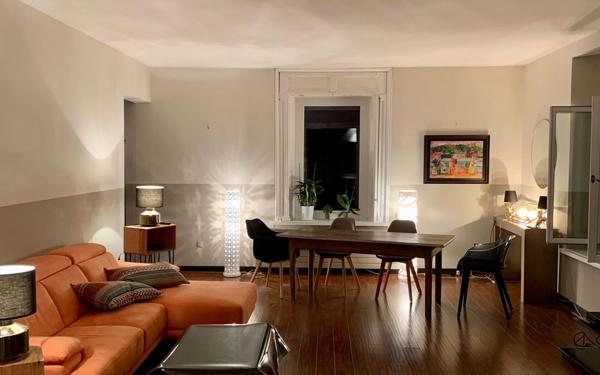 Appartement à vendre    6 pièces •  Narrosse