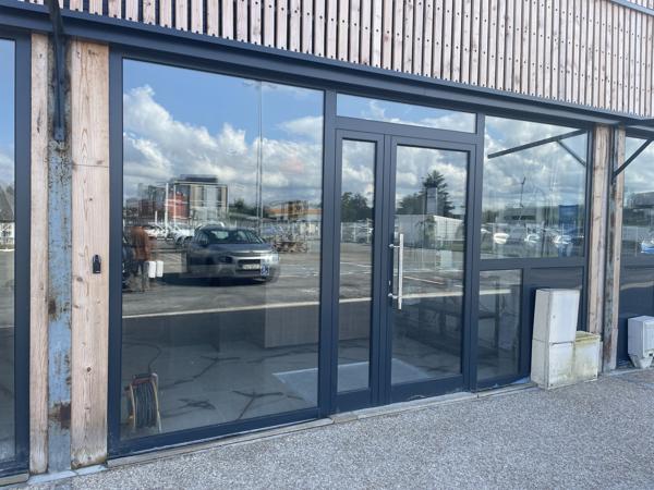A LOUER BEAUVAIS - 100 À 300 M2 DE BUREAUX REFAITS À NEUFS