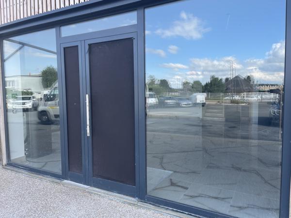 A LOUER BEAUVAIS - 100 À 300 M2 DE BUREAUX REFAITS À NEUFS