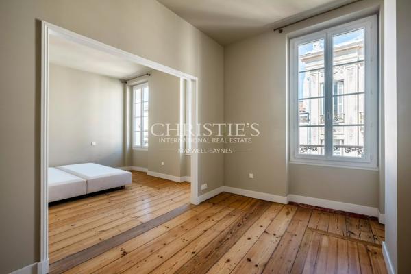 Bordeaux Jardin Public – Duplex d’exception · Dernier étage · 153 m² · Terrasse · Garage · Ascenseur privatif