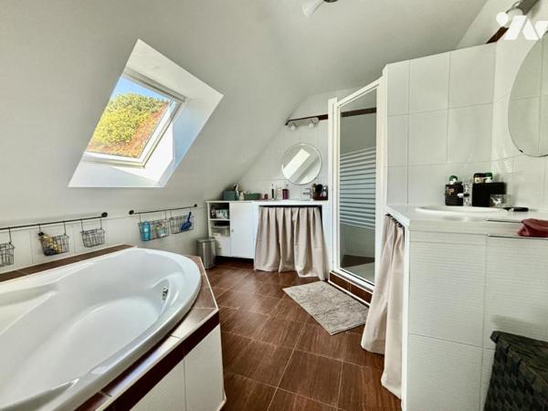 Plœmeur maison T7  proche de l’océan