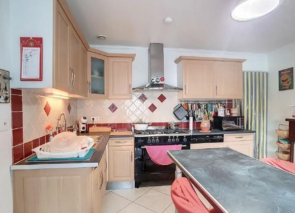 Maison à vendre    5 pièces •  Selles-sur-Cher