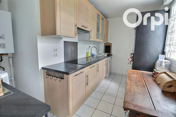 Appartement à louer    3 pièces • 70,17 m2 Montigny-le-Bretonneux