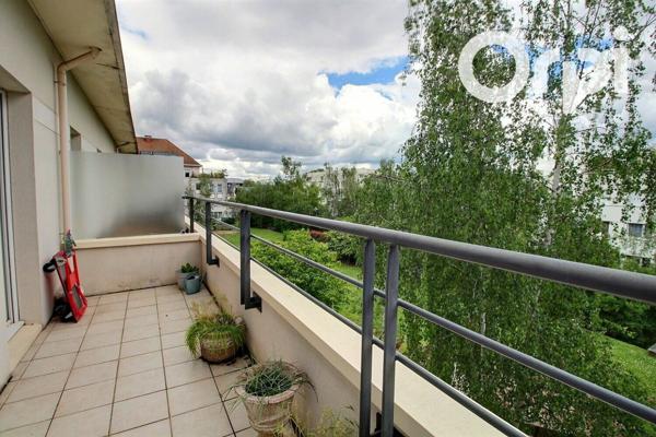Appartement à louer    3 pièces • 70,17 m2 Montigny-le-Bretonneux