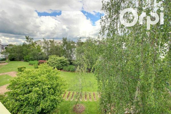 Appartement à louer    3 pièces • 70,17 m2 Montigny-le-Bretonneux