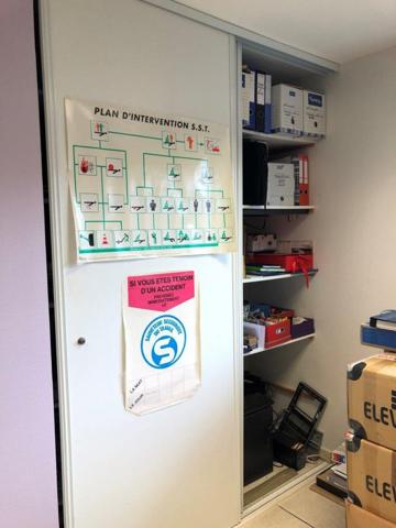 A louer bureaux La Crèche proche péage dans zone dynamique