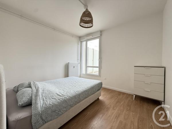 Appartement T4 à vendre  4 pièces - 91 m2 VILLENEUVE D ASCQ - 59