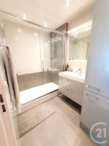 Appartement F3 à vendre  3 pièces - 76,41 m2 L ISLE ADAM - 95