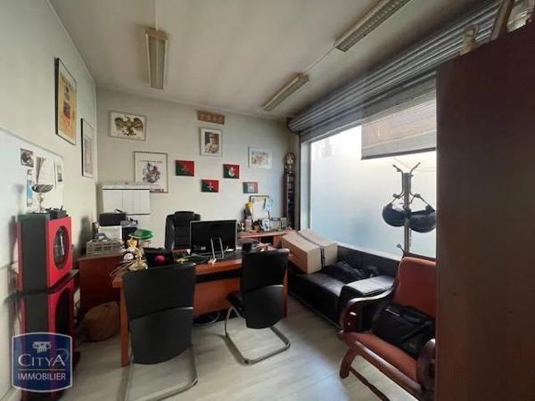 Local commercial à vendre 74m²