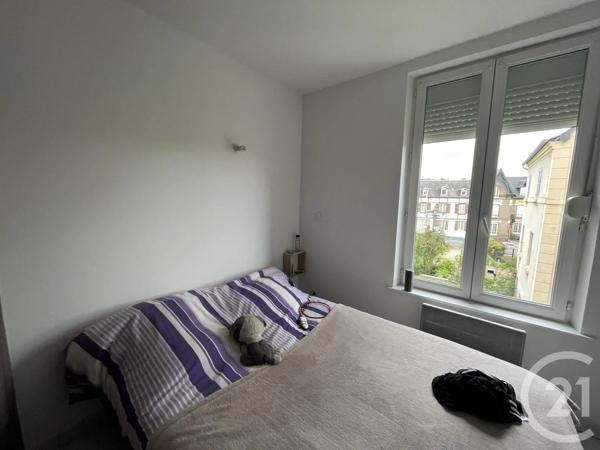 Immeuble à vendre  80 m 2   LISIEUX  - 14