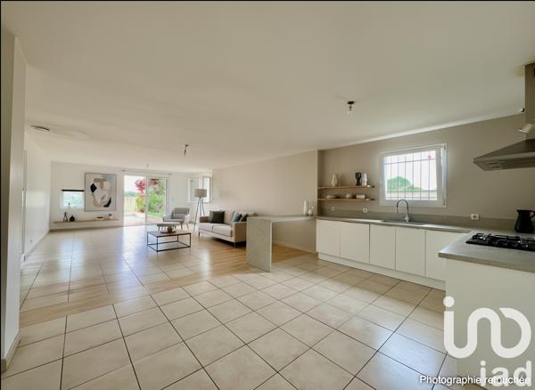 Maison à vendre 4 pièces 140 m² Villemade