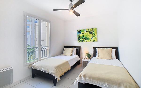 Appartement à vendre    3 pièces • 63,73 m2 Antibes