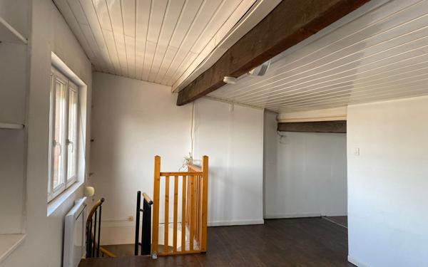 Appartement à louer    3 pièces •  Armentières