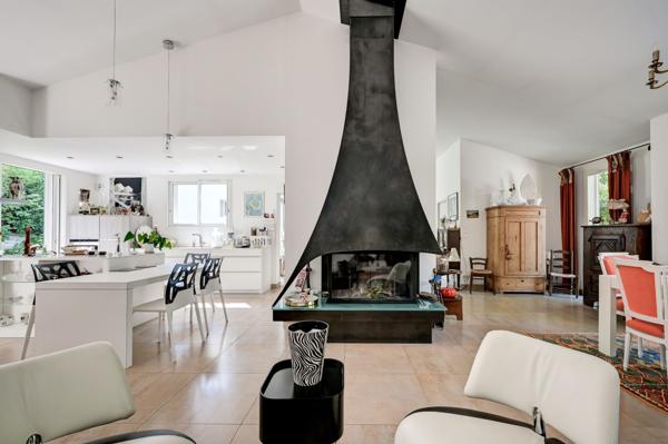 Vente Maison de luxe Villeneuve-lès-Avignon 5 Pièces 196 m²