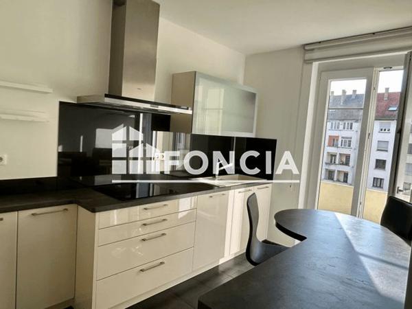 Location Appartement 2 pièces 64.5 m² - 1 RUE PAUL COLLOMP Strasbourg 67000