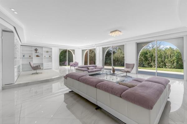 Vente Bastide Mouans-Sartoux 13 Pièces 540 m²