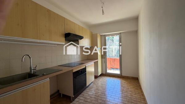 Appartement T3 - Terrasse - Box Fermé - Ascenseur