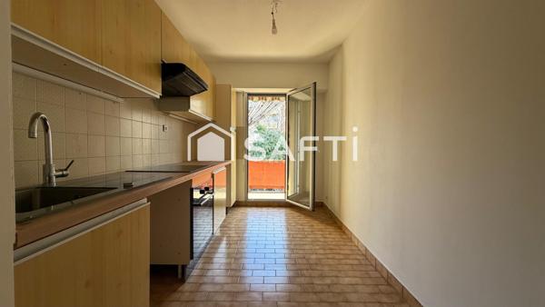 Appartement T3 - Terrasse - Box Fermé - Ascenseur