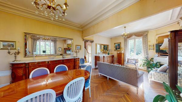 VILLEMOMBLE, Maison Meulière, secteur Eglise 6 pièces 130 m2