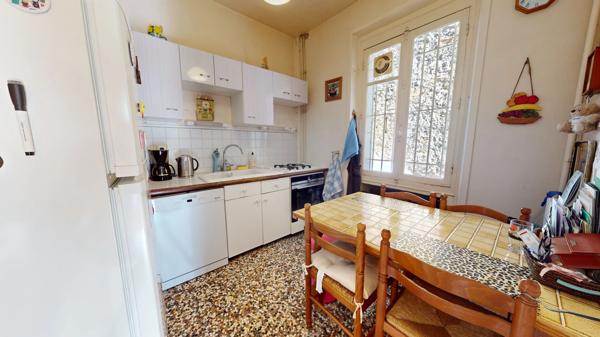 VILLEMOMBLE, Maison Meulière, secteur Eglise 6 pièces 130 m2