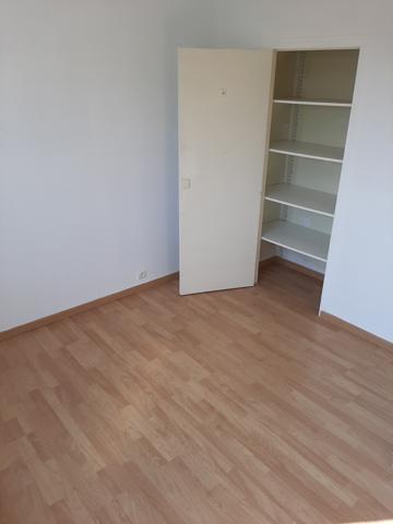 Maison proche tram, écoles et commerces