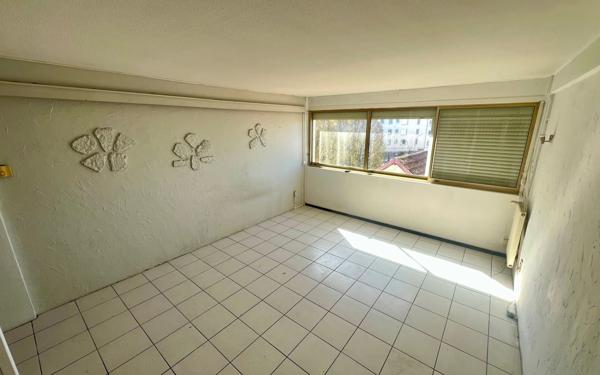 Appartement à vendre    4 pièces • 70,37 m2 Tarbes