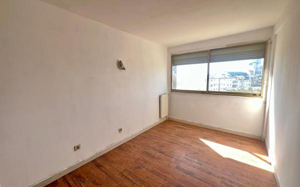 Appartement à vendre    4 pièces • 70,37 m2 Tarbes