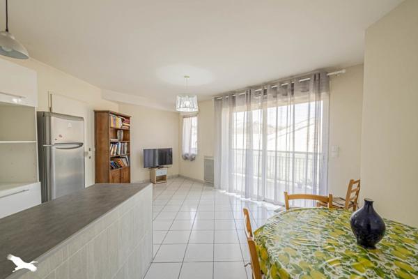 Appartement à vendre |  Carbon-Blanc |  3 pièces | 66 m²