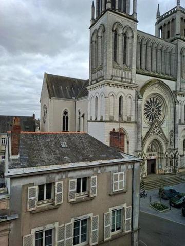 Appartement à vendre à Angers dans le Maine-et-Loire (49100), ref : 49002-1213