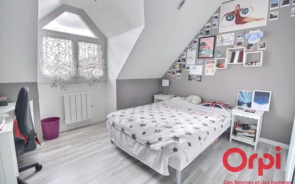 Maison à vendre    5 pièces •  Montigny-le-Bretonneux