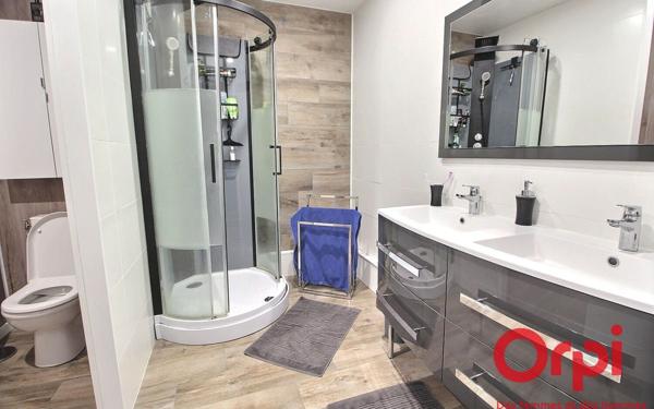 Maison à vendre    5 pièces •  Montigny-le-Bretonneux