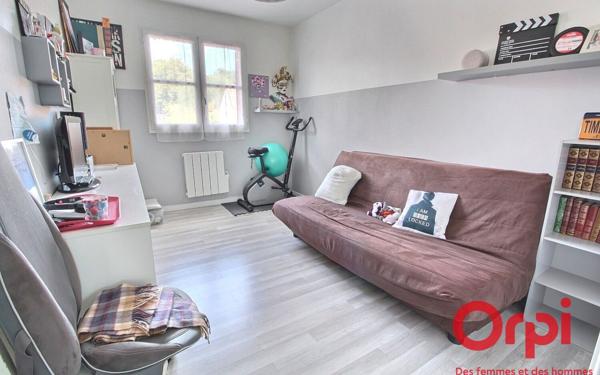 Maison à vendre    5 pièces •  Montigny-le-Bretonneux
