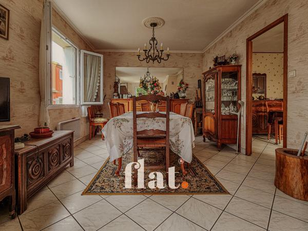 Maison
                                                                                                                                                                                                                                                                                                                        4 pièce(s)                                                                                                                                                                                                          2 chambre(s)                                                                                                                                                                                                          90  m²
