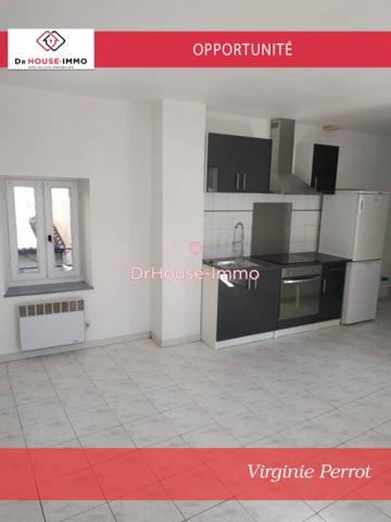 Immeuble à vendre 15 pièces de 550 m²