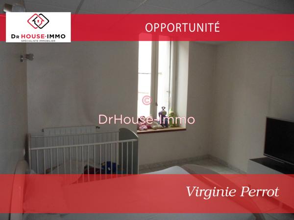 Immeuble à vendre 15 pièces de 550 m²