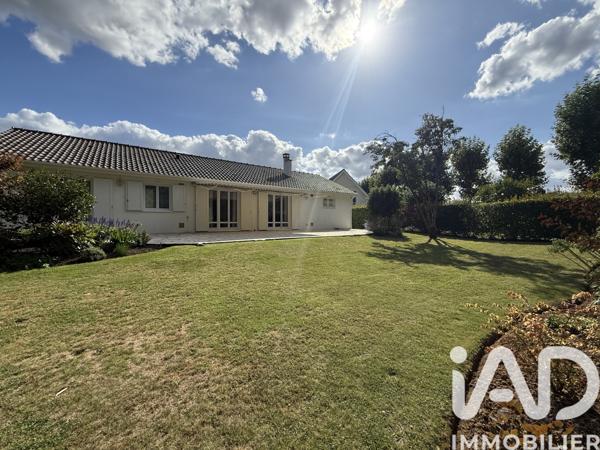 Maison à vendre 6 pièces 140 m² Santeny