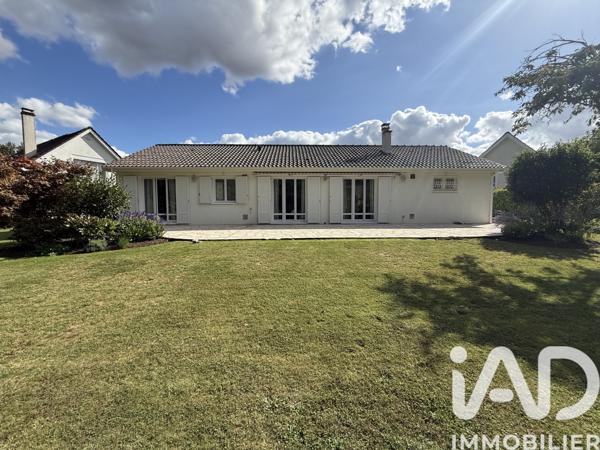 Maison à vendre 6 pièces 140 m² Santeny