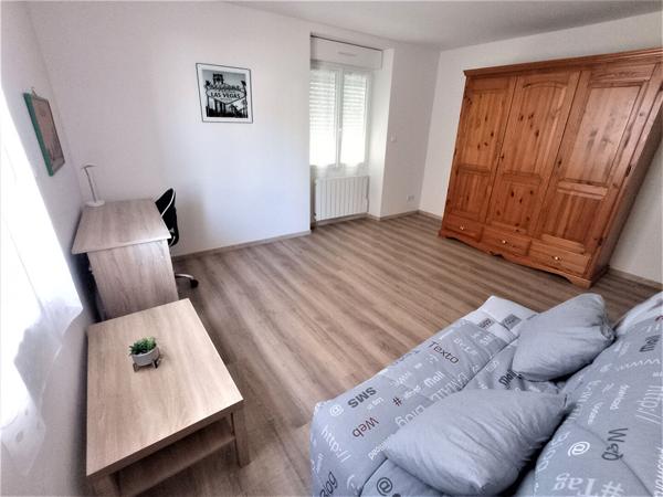 LOCATION APPARTEMENT F1 MEUBLE CENTRE VILLE MONTLUCON Montlucon