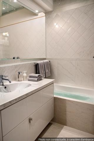 La Rochelle (17000) DERNIER ETAGE – Appartement 3 Pièces avec Balcon et Parking – La Rochelle Centre