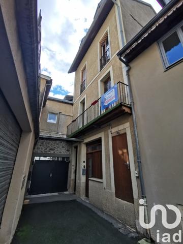 Appartement 2 pièces de 27 m² à Bagnères-de-Luchon (31110)