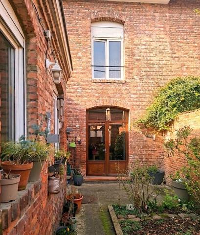 Belle bourgeoise 1930 idéalement située