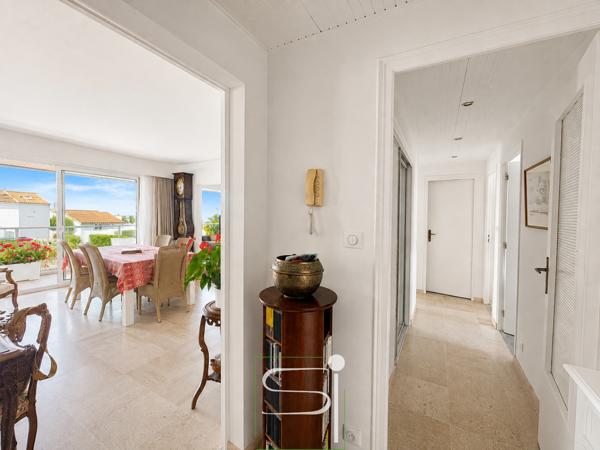 Appartement 4 pièce(s) 2 chambre(s) 77 m²