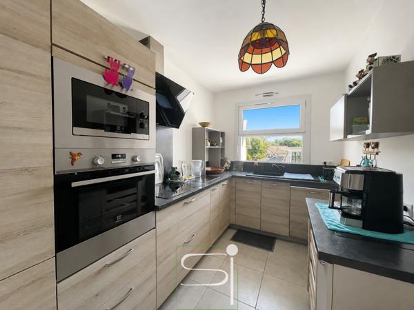 Appartement 4 pièce(s) 2 chambre(s) 77 m²