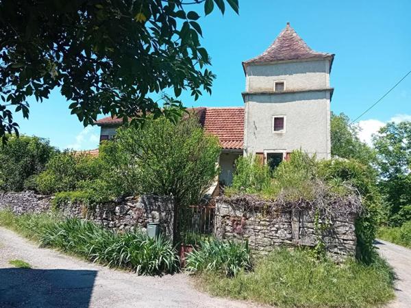 Maison  4 pièce(s) 104 m2 , grange