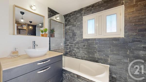 Maison à vendre  3 pièces - 78,42 m2 URCUIT - 64