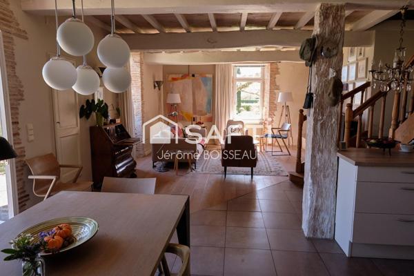 Maison de charme de 187m2 au calme, écrin de nature rare