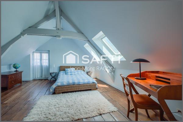 Une élégante maison ancienne pleine d’harmonie