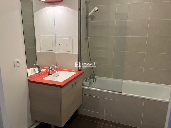 Location Appartement 3 pièces 59.03 m² - La Garenne-colombes 92250