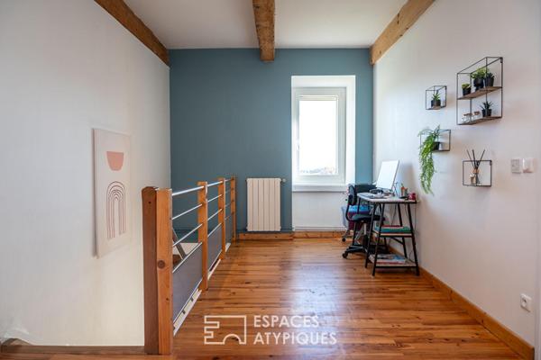 L’habitat rénové d’un ancien corps de ferme, en Ardèche