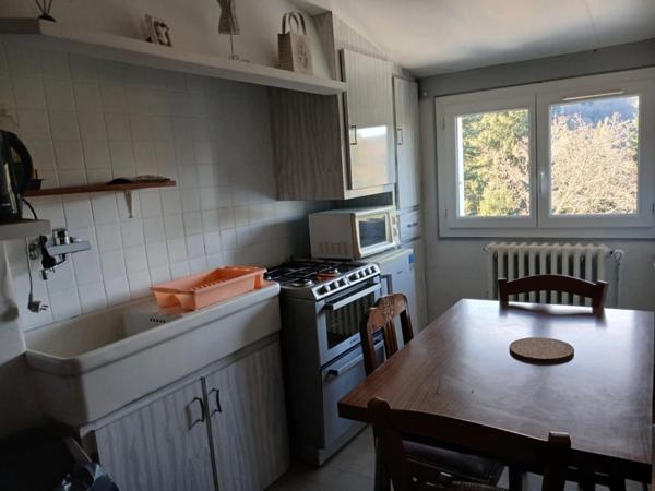 Immeuble 6 appartements locations saisonnières LA BOURBOULE (63)